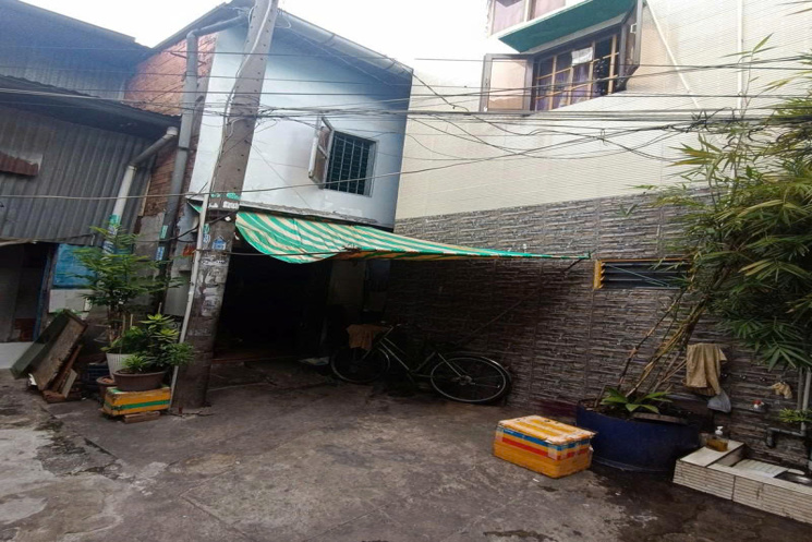 [HOT] CĂN NHÀ ĐẮC ĐỊA Q.11 tp HCM - KHÁCH SĂN LÙNG SỤT  !
Chỉ 2.2 Tỷ - 31m² - Hẻm 4m - Sổ Hồng