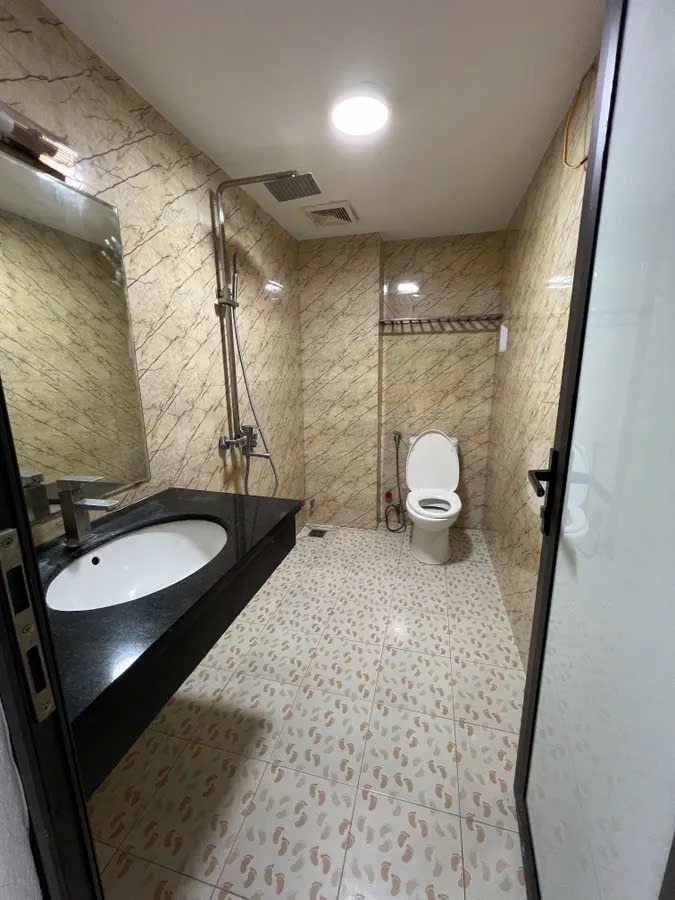 Nhà Mặt Tiền Hà Đông 50m² - Phân Lô, Ô Tô 2 Chiều, Giá 12.1 Tỷ