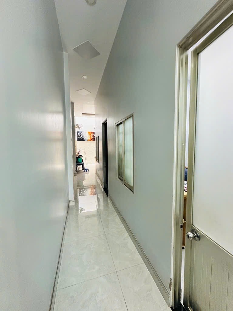 Bán nhà Thủ Đức - Linh Tây - Hẻm Xe Tải - 90m2 - Chỉ 6 Tỷ