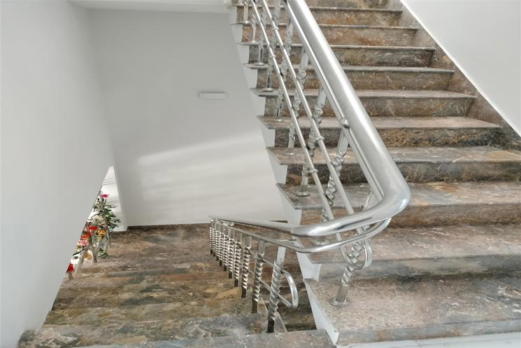 SIÊU PHẨM 3 TẦNG KHUÊ TRUNG – KẸP CỐNG THOÁNG MÁT – MẶT TIỀN ĐẸP KINH DOANH