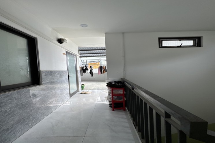 ♣ Nhà 2 mặt Kiệt 4m thẳng tắp 30m ra MT Nguyễn Hoàng, 115m2, 4 tầng 17 căn hộ, thu 50tr/th