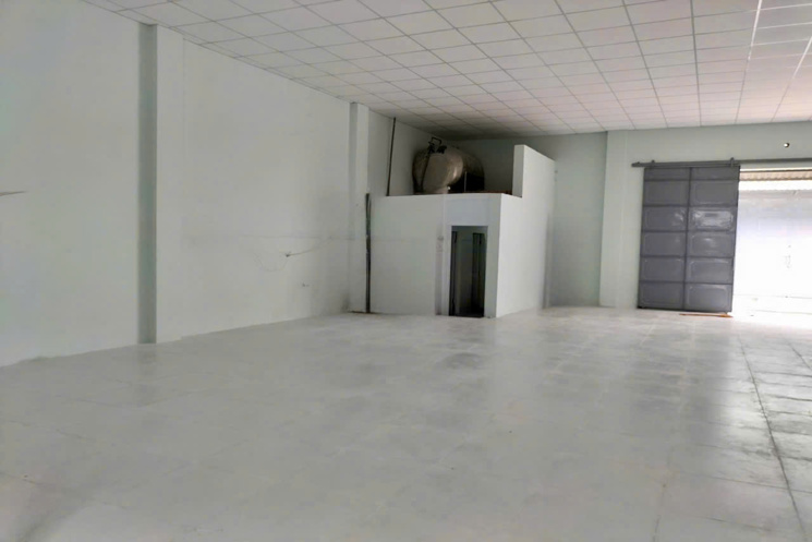 CHO THUÊ KHO XƯỞNG MỚI 16 x 16M TRUNG MỸ TÂY, Q12 ĐƯỜNG XE TẢI GẦN TÂN BÌNH