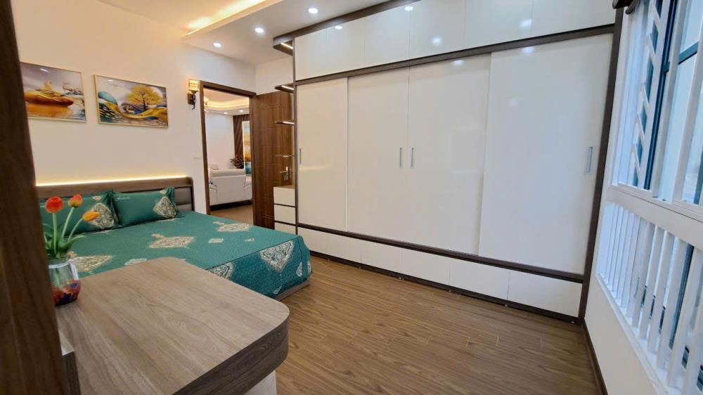 Bán căn hộ 3PN mặt đường Trung Kính, Cầu Giấy - Giá 7 tỷ +