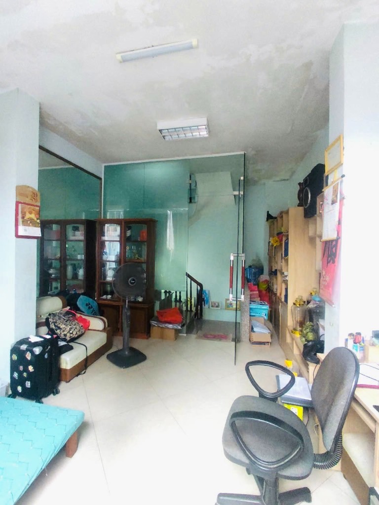 Bán nhà Đông Ngạc 52m², Mặt tiền 6m, Giá chỉ 6 tỷ +