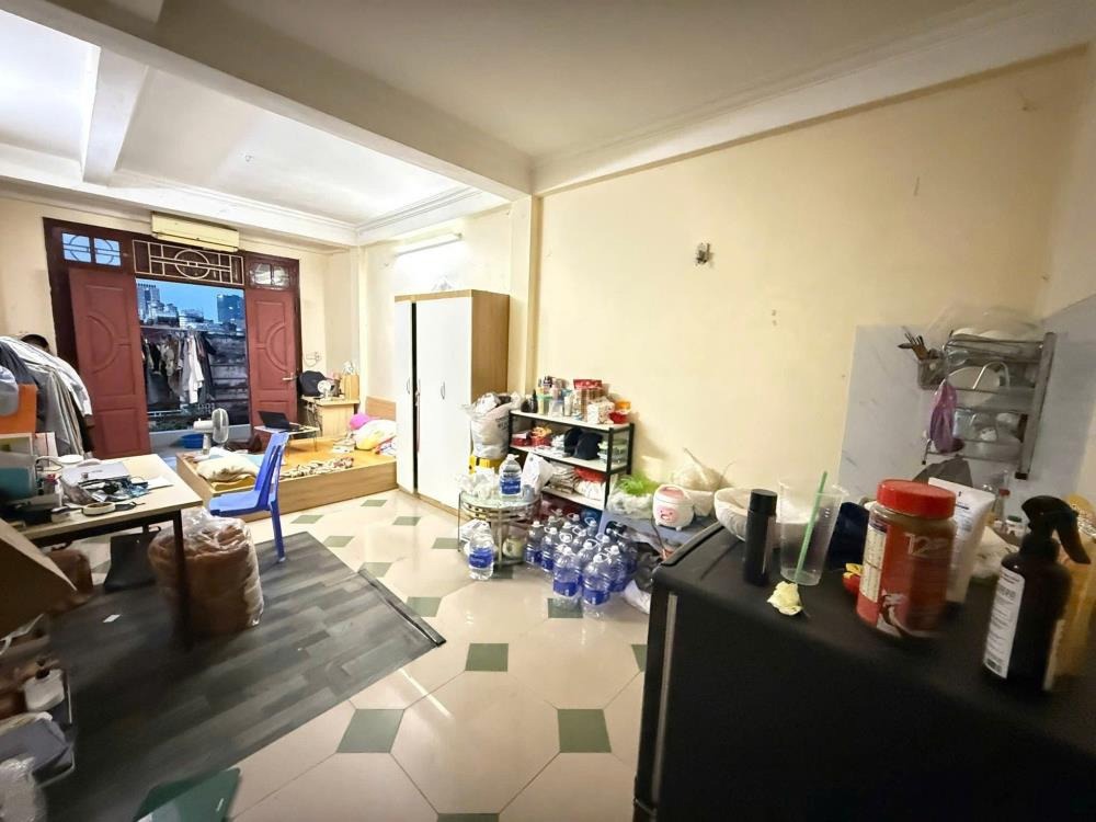 Bán Nhà Mặt Phố Tây Sơn, Đống Đa - 75m2, 6 Tầng, Mặt Tiền 3.6m - Giá 37.8 Tỷ