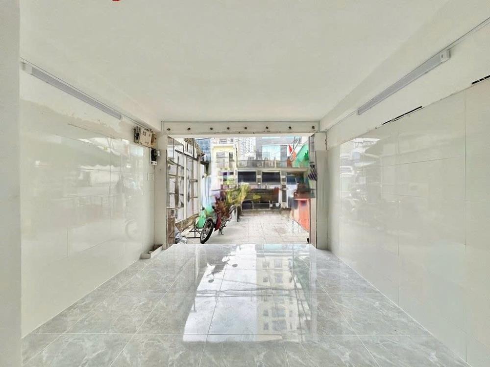 Cho Thuê Mặt Bằng Gần Đại Học Hutech, Bình Thạnh - Giá 12 Triệu
