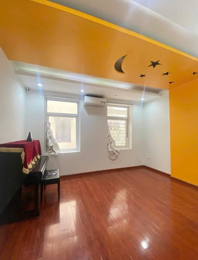 Bán nhà Văn Quán 65m2, 4 tầng, Ô tô tránh, Giá 22.5 tỷ - Đầu tư Vàng