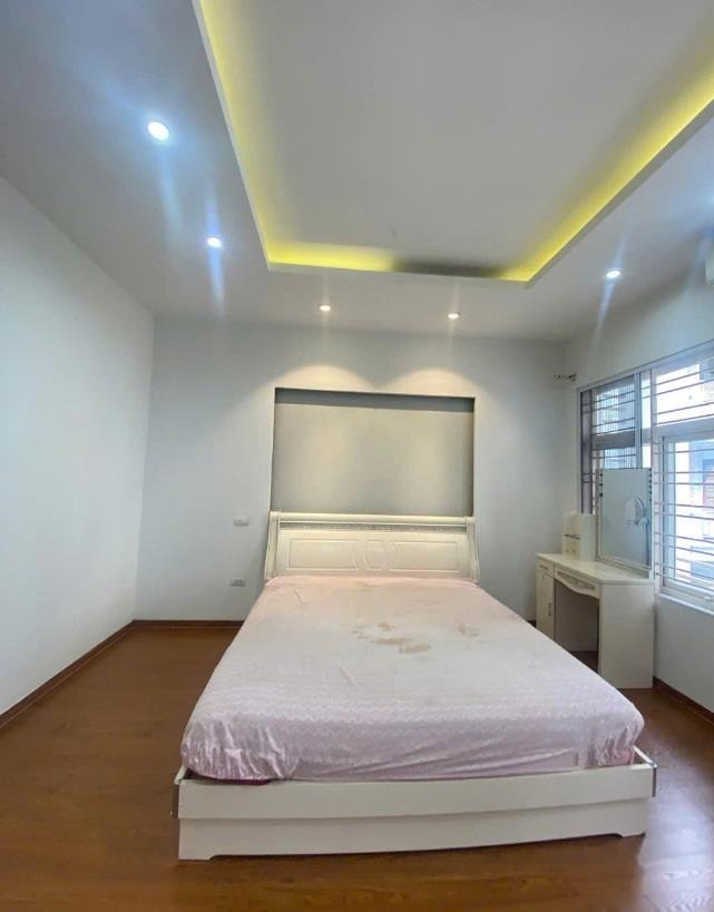 Bán nhà Văn Quán 65m2, 4 tầng, Ô tô tránh, Giá 22.5 tỷ - Đầu tư Vàng