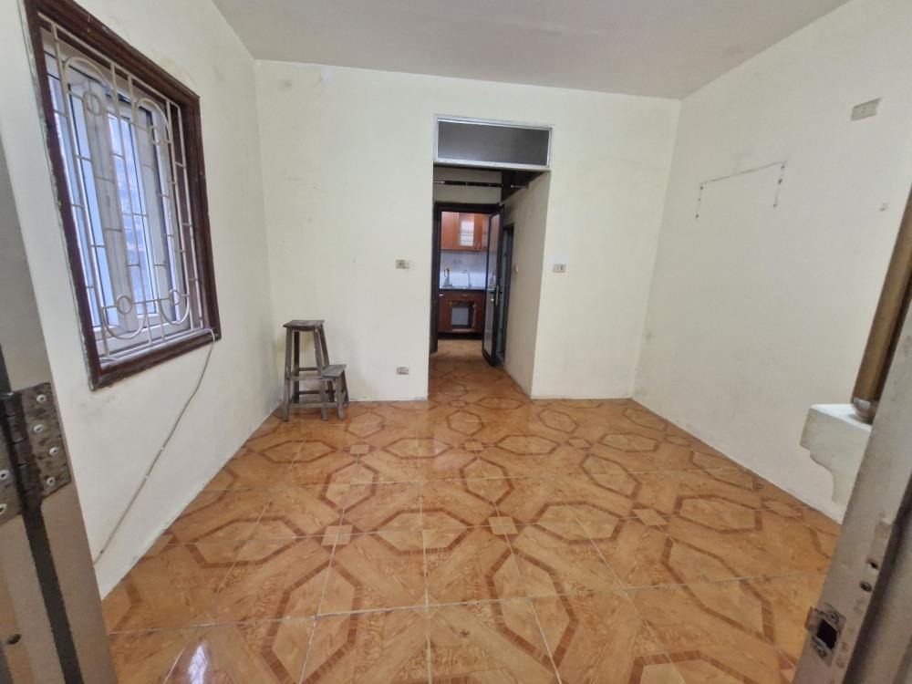 Bán Căn Hộ Tập Thể Thanh Xuân Bắc, View Phố - Giá 4.18 Tỷ
