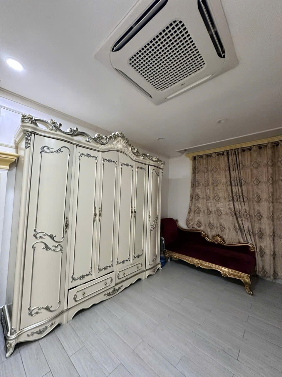 Bán Nhà Mặt Tiền Tân Sơn Hòa, Tân Bình - Dòng Tiền 25tr/Tháng, Giá 19 Tỷ