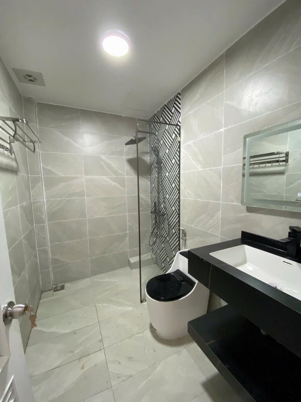Bán nhà Nguyễn Khang 45m2, 6 Tầng, Mặt Tiền 4m, Kinh Doanh VP - 17.9 Tỷ