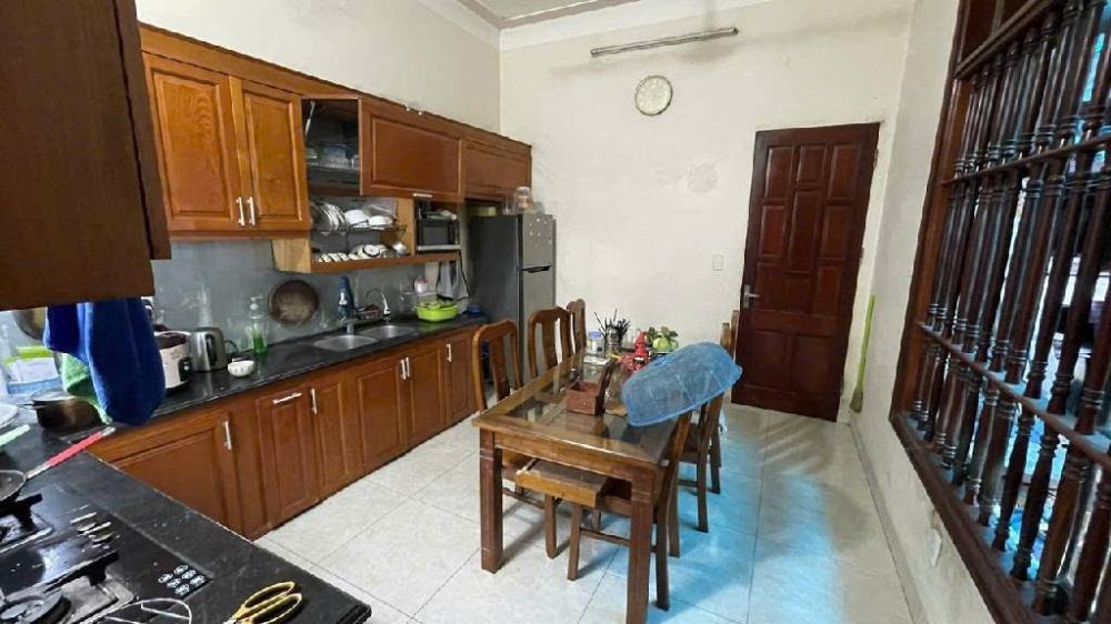 Bán nhà mặt phố Ngô Thì Nhậm - HBT - 180m2, Mặt tiền 7m - Vị trí Vip