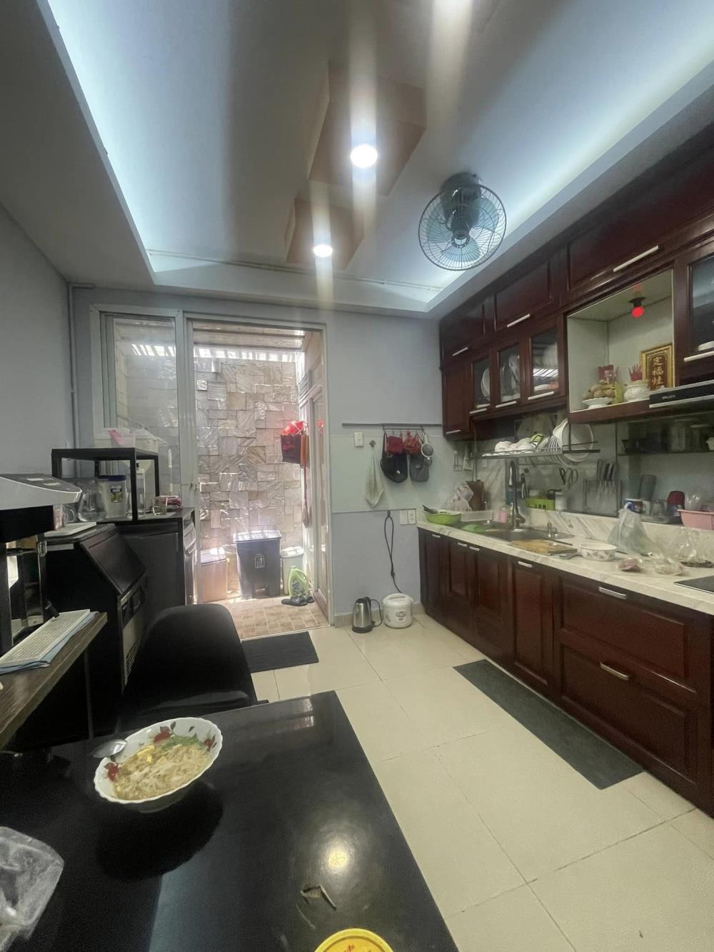 Bán Nhà Đẹp 4 Tầng, Xe Hơi, Thông Thoáng, Lý Chính Thắng - 7.1 Tỷ
