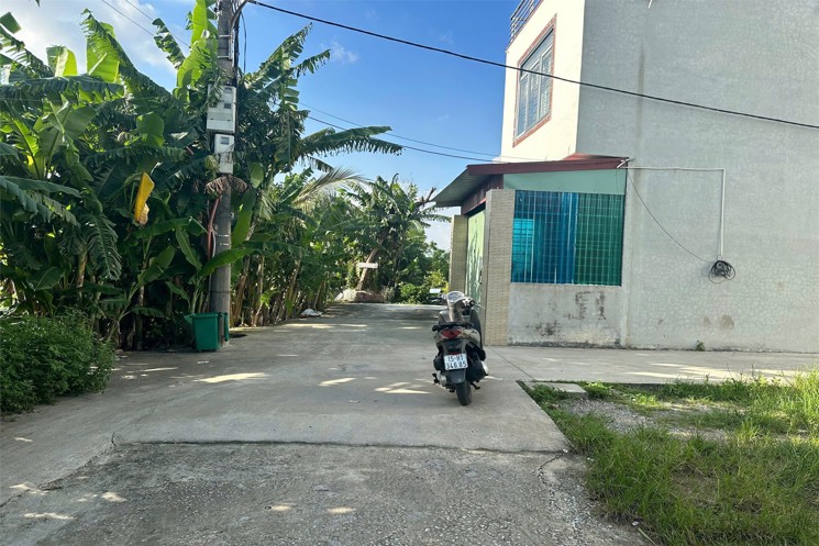 1.1x tỷ 47m2 Hưng Đạo Dương Kinh Zalo 0567222555