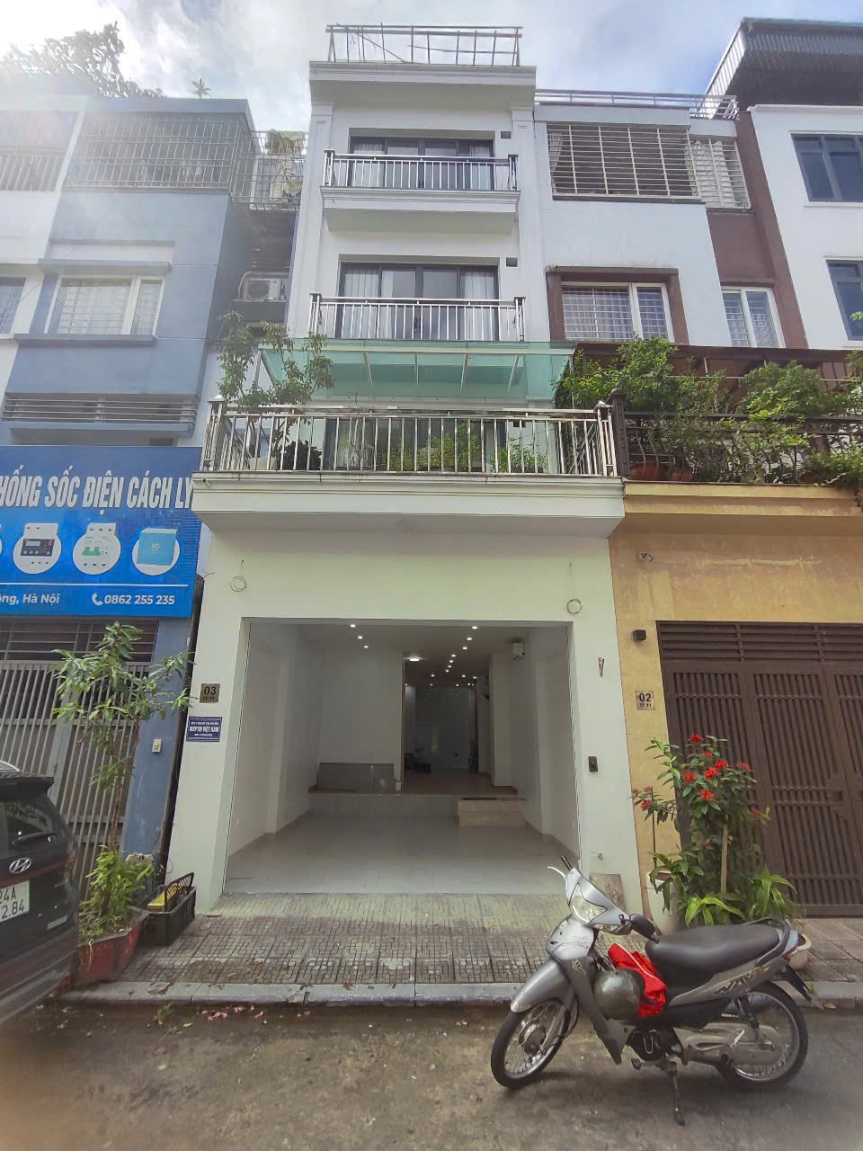 Bán nhà phân lô Văn Phú 5 tầng, thang máy, ô tô tránh - Giá 19.5 tỷ