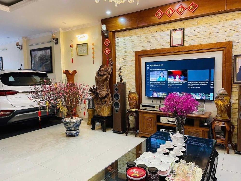 Nhà phân lô - Ô tô tránh - Mặt ngõ rộng - Ba Đình - Giá 19.6 tỷ