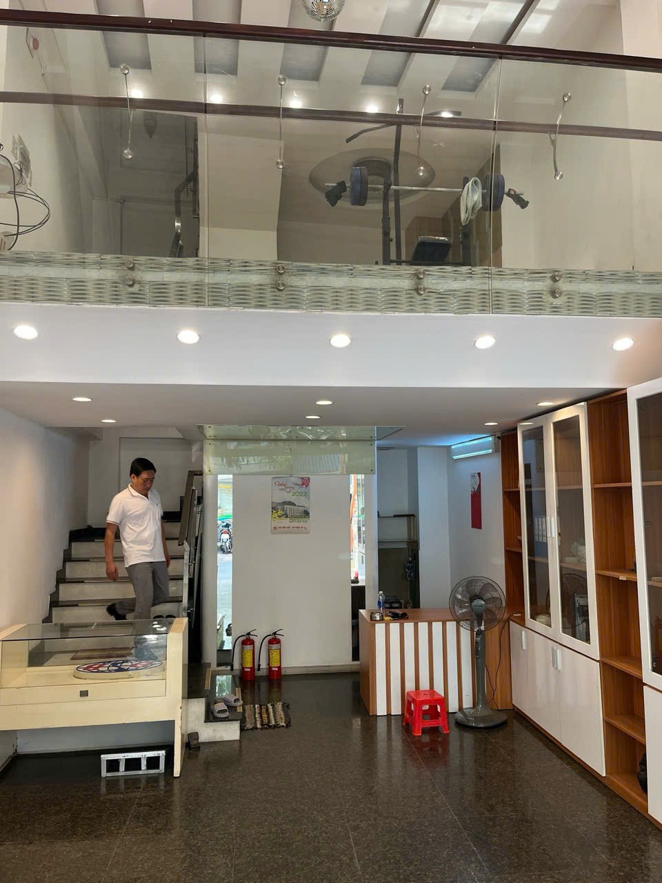 Bán Nhà Mặt Tiền Góc 3 Tháng 2 & Lý Nam Đế, Quận 11 - Vị Trí Đắc Địa
