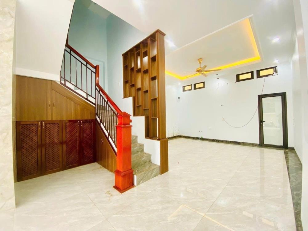 Bán nhà phân lô Thịnh Liệt 73m² 4 Tầng, Mặt Tiền 5m, Thang Máy - Giá 15 tỷ