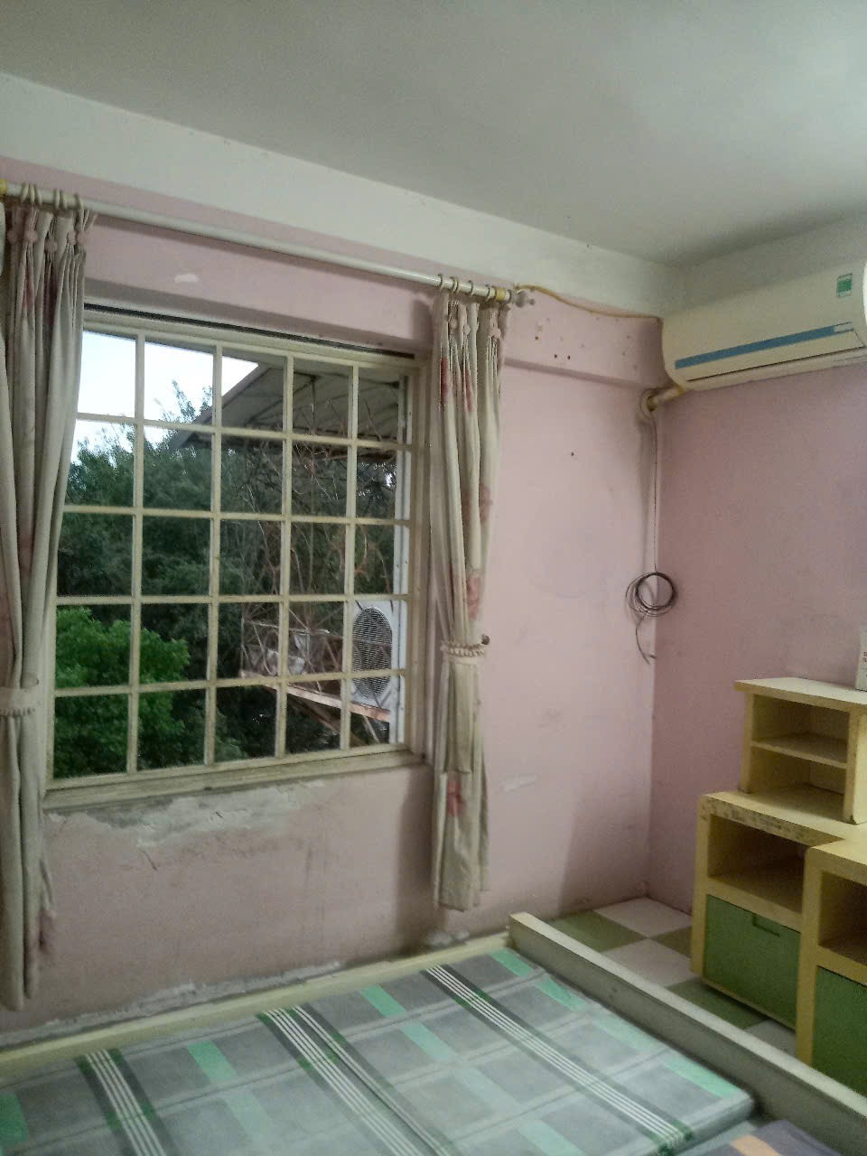 Cho Thuê Căn Hộ Nghĩa Đô - 2PN, View Đẹp, Giá 7.5 Triệu