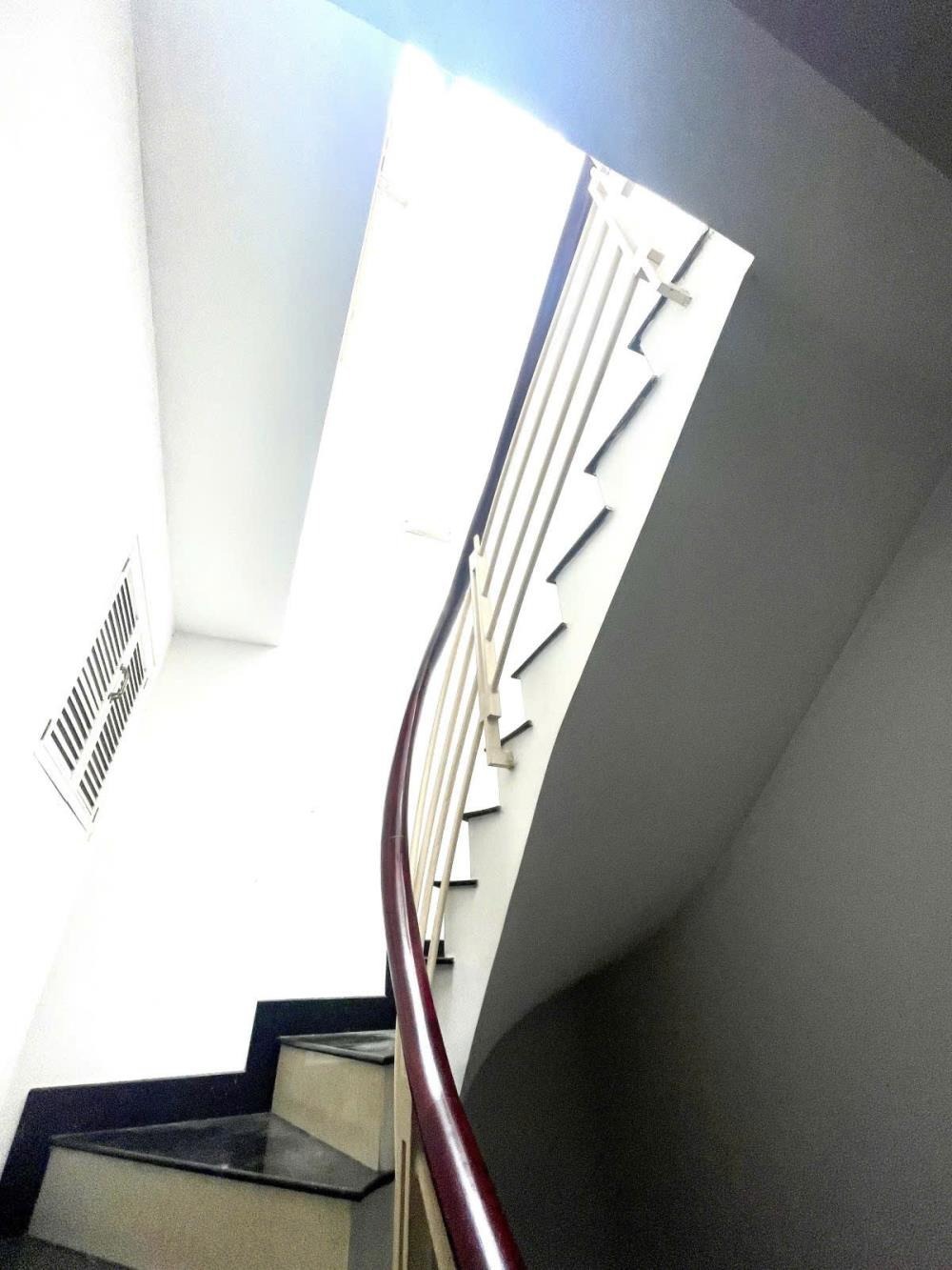 Bán Nhanh Nhà 5 Tầng, Lô Góc, Hẻm Xe Hơi - Trần Đình Xu, Quận 1 - Giá 7.8 Tỷ