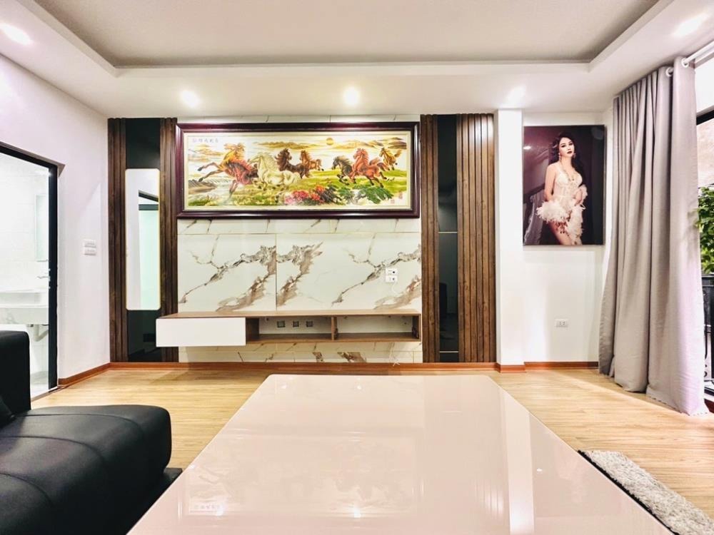 Nhà 6 Tầng, Thang Máy, Vị Trí Vàng Quận Đống Đa - Giá Tốt