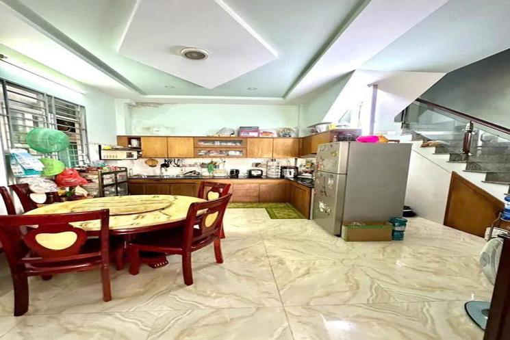 VỊ TRÍ VÀNG - OTO CẤT VÀO NHÀ - GÒ DẦU ,TÂN PHÚ - NGANG RỘNG 5,3M - SỔ HỒNG CHÍNH CHỦ, GIÁ CHỈ HƠN