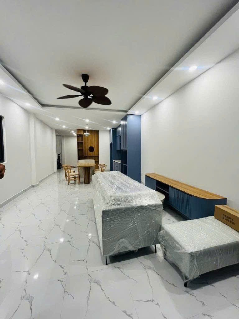 Bán nhà Quận 7 - 118.2m2 - Giá 12.3 tỷ - HXH Nguyễn Văn Quỳ