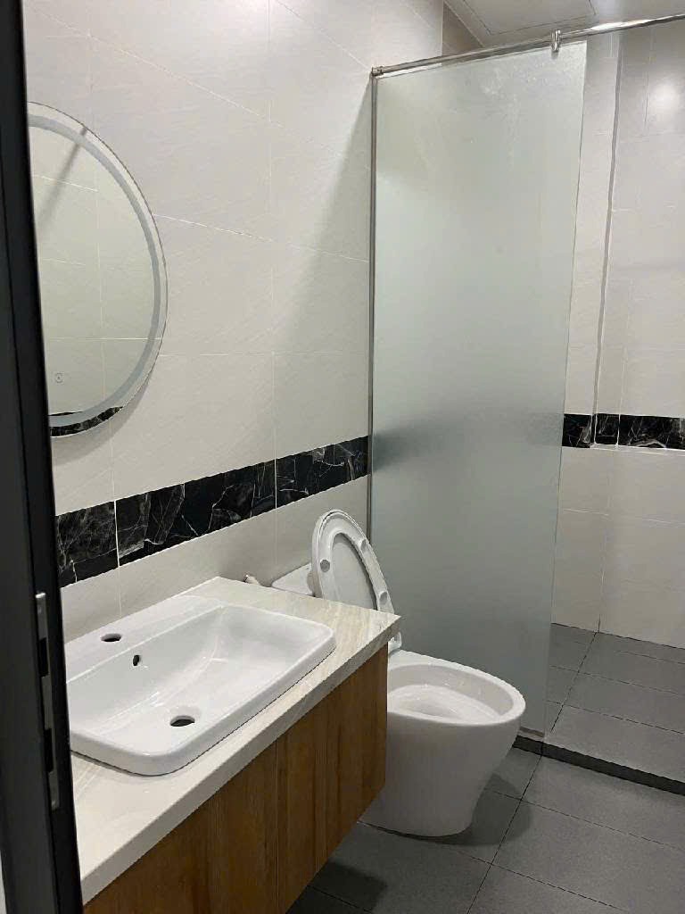 Bán nhà Quận 7 - 118.2m2 - Giá 12.3 tỷ - HXH Nguyễn Văn Quỳ