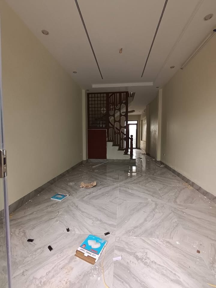 Nhà 4 Tầng Đại Từ - Ô Tô Đỗ Cửa, Giá Tốt Nhất