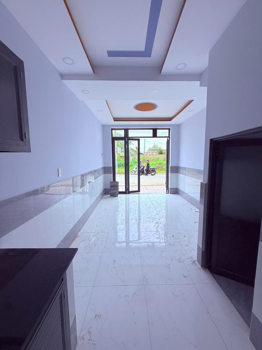 Bán Gấp Nhà 2 Tầng Hóc Môn Giá 549tr - Sổ Riêng, Vị Trí Đẹp
