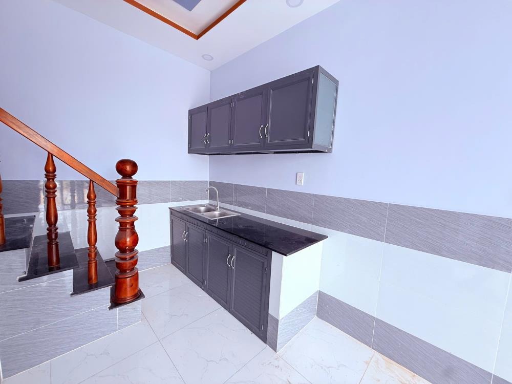 Bán Gấp Nhà 2 Tầng Hóc Môn Giá 549tr - Sổ Riêng, Vị Trí Đẹp