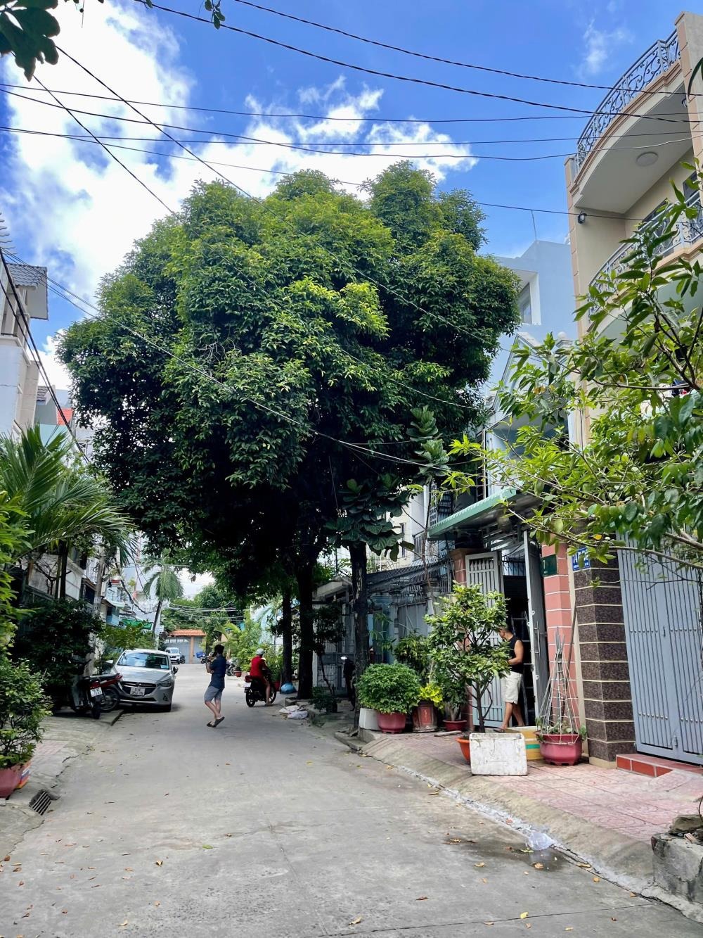Nhà 4 Tầng Lê Đức Thọ, 75m² - Hẻm Xe Tải, Giá 7.9 Tỷ