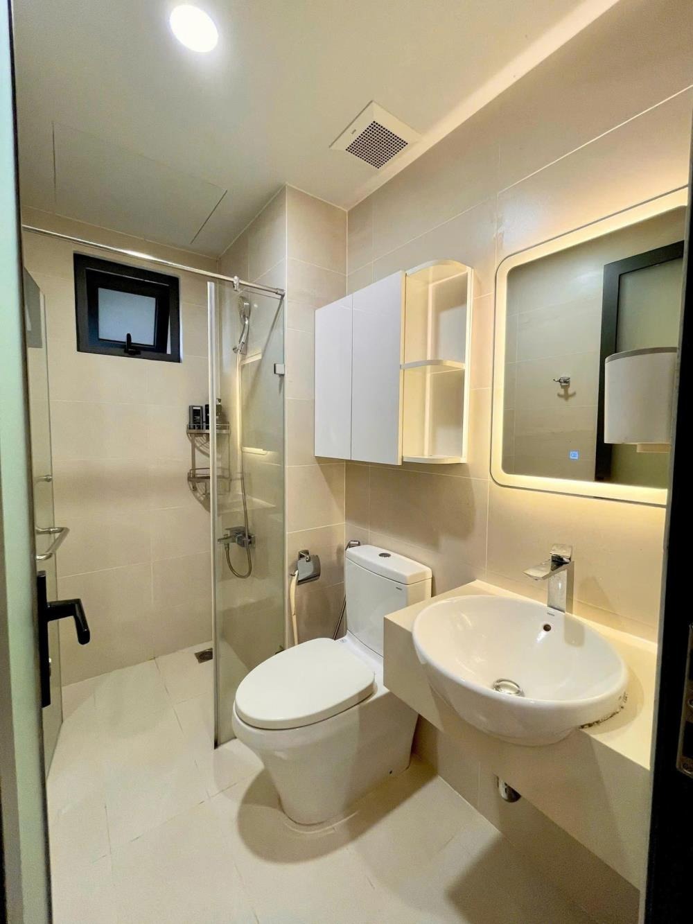 Căn Hộ 2PN, 61m2, Giá 2.1 Tỷ, Gần Cầu Phú Long - Sổ Riêng, Cho Vay 80%