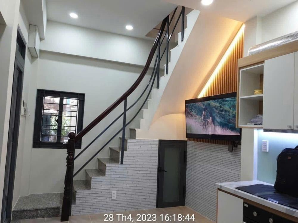 Cho Thuê Nguyên Căn Phan Đình Phùng, Phú Nhuận - 10 Triệu/Tháng