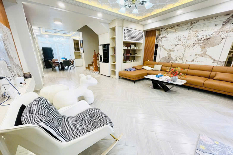 Bán biệt thự mini nội thất cao cấp hẻm Huỳnh Tấn Phát Quận 7 – gần Phú Mỹ Hưng