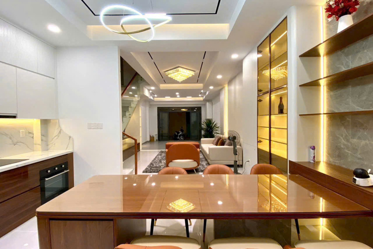 Bán nhà hẻm xe hơi 1 sẹc Huỳnh Tấn Phát Quận 7 – sát Phú Mỹ Hưng