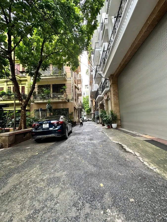 Bán nhà ngõ 163 Hoàng Ngân, Cầu Giấy: 106m2, 7 Tầng, Mặt Tiền 7.2m - 43 Tỷ
