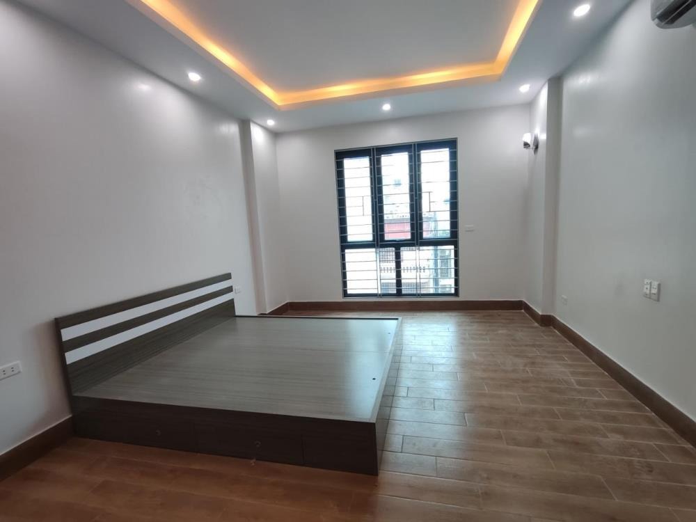 Nhà Đẹp 6 Tầng, Thang Máy, Tôn Đức Thắng, Đống Đa - 9.3 Tỷ