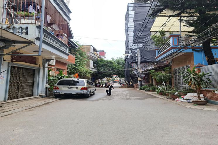 🚗 Bán đất xã Gia Lâm, gần Vincom, đường ô tô. 202m², mt 8m vuông vắn. Giá đầu tư. 📞 0989894845 🚗