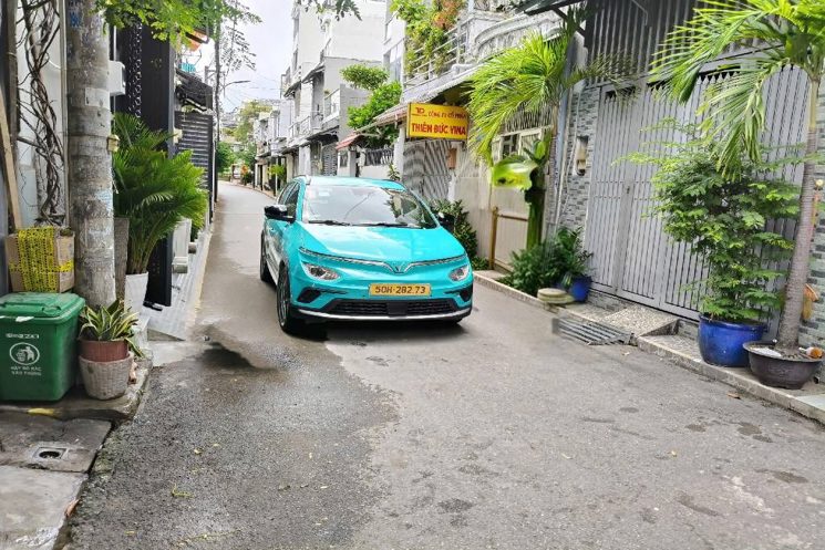 Nhà Nguyễn Văn Khối Hẻm Ô Tô Thông