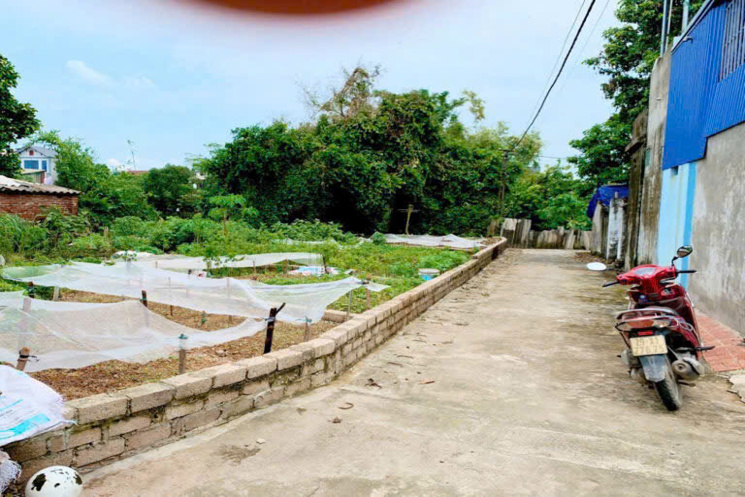 HÀNG HIẾM 47,1M TẠI TRUNG HÒA-CHƯƠNG MỸ-HÀ NỘI LÔ ĐẤT GIÁP KHU CÔNG NGHIỆP PHÚ NGHĨA
