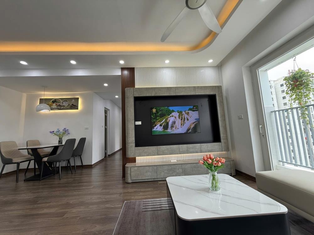 Căn hộ 98m² Tây Nam Linh Đàm: 3PN Full Nội Thất - Giá 6.8 Tỷ