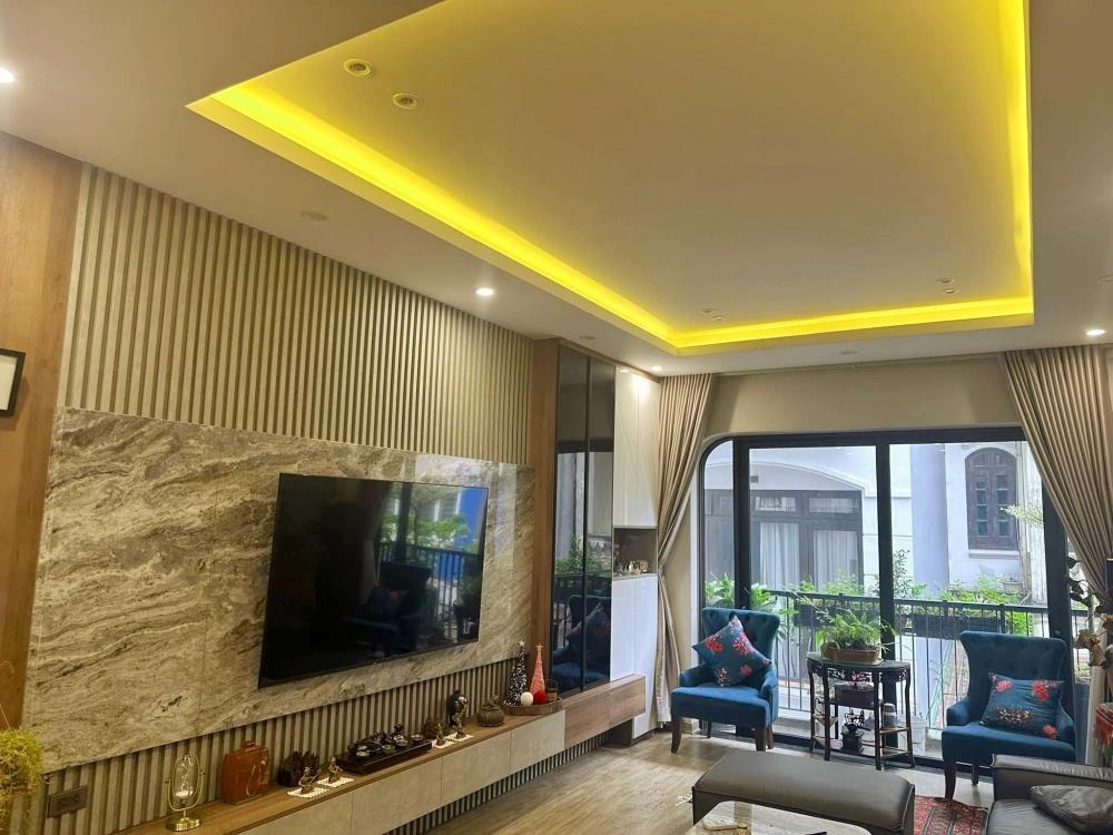 Bán nhà phân lô Tô Hiệu, Hà Đông - 65m2, 6 Tầng, Thang Máy, 17.4 tỷ