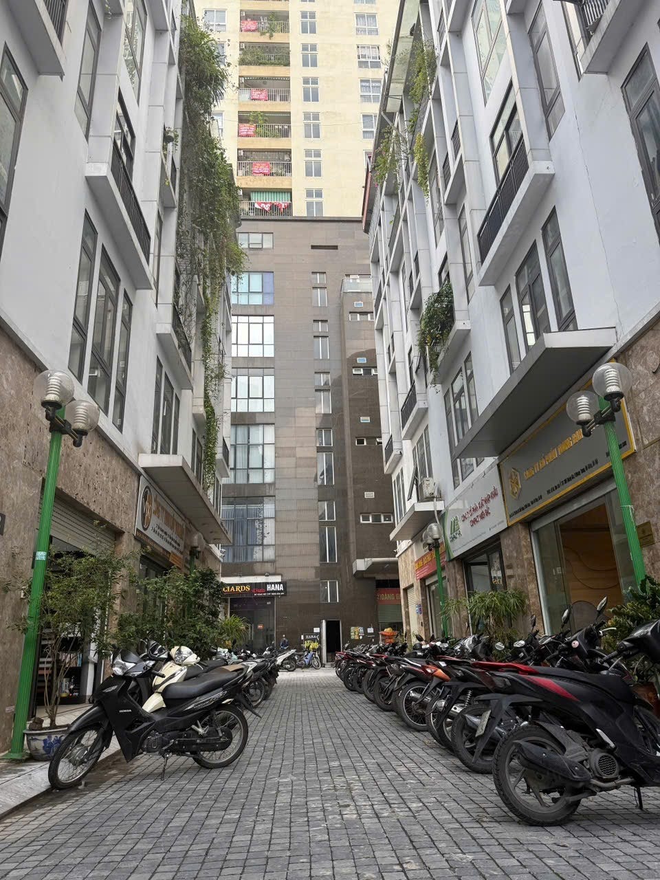 Bán nhà phân lô Tô Hiệu, Hà Đông - 65m2, 6 Tầng, Thang Máy, 17.4 tỷ