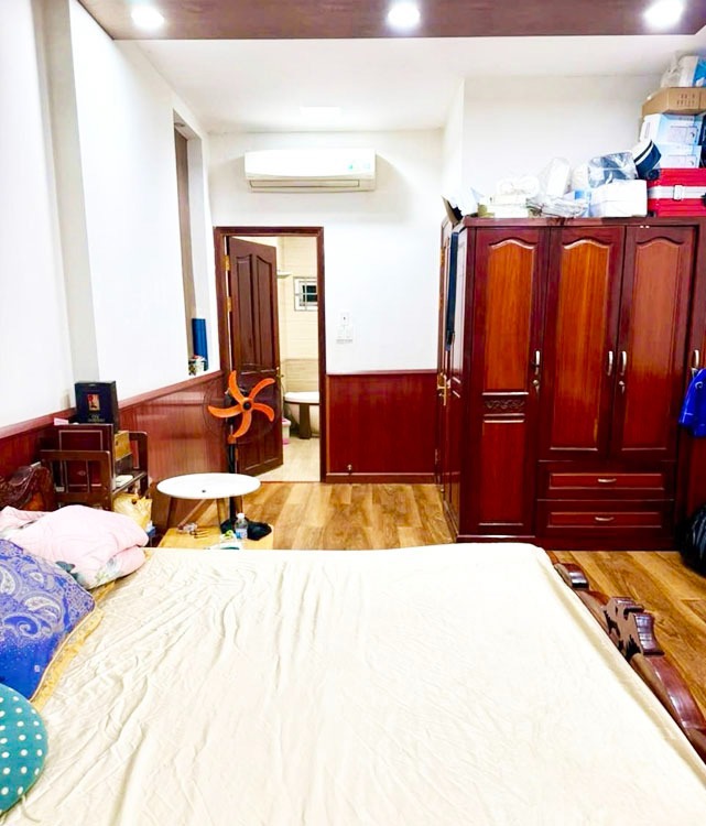 Nhà 4 Tầng, Hẻm Xe Hơi, Cách Mạng Tháng 8, Tân Bình - Giá Hơn 10 Tỷ
