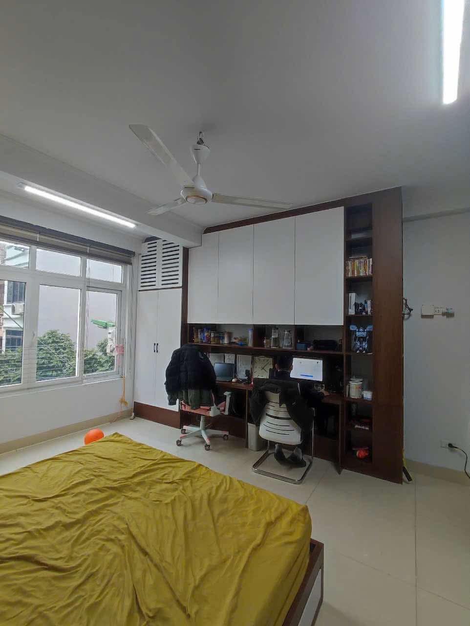 Bán nhà phân lô Chiến Thắng, 35m2, 6 tầng, MT 4.4m - Giá 12.1 tỷ