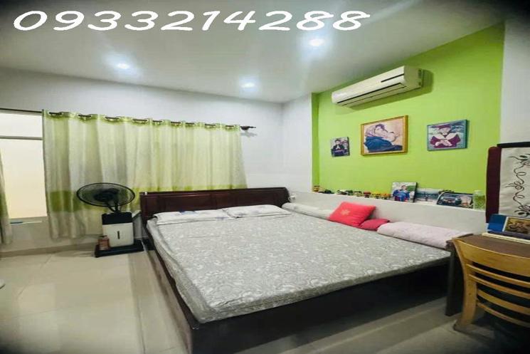 BÁN GẤP NHÀ - HẼM  Ô TÔ - DIỆN TÍCH 78,6M2 (4M X 19,6M) ,TÂN SƠN,TÂN PHÚ - SỔ HỒNG VUÔNG A4, GIÁ