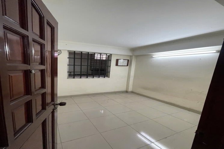 Nhà Mặt tiền 4 tầng Đường 20m 75m2 – Nguyễn Kiệm QV