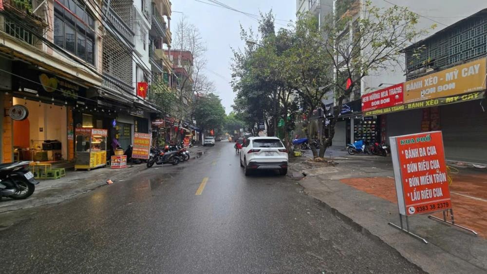 Bán nhà mặt phố Lê Lai, Hà Đông: 70m², MT 6m, Giá 2x Tỷ - Vị trí Kinh Doanh