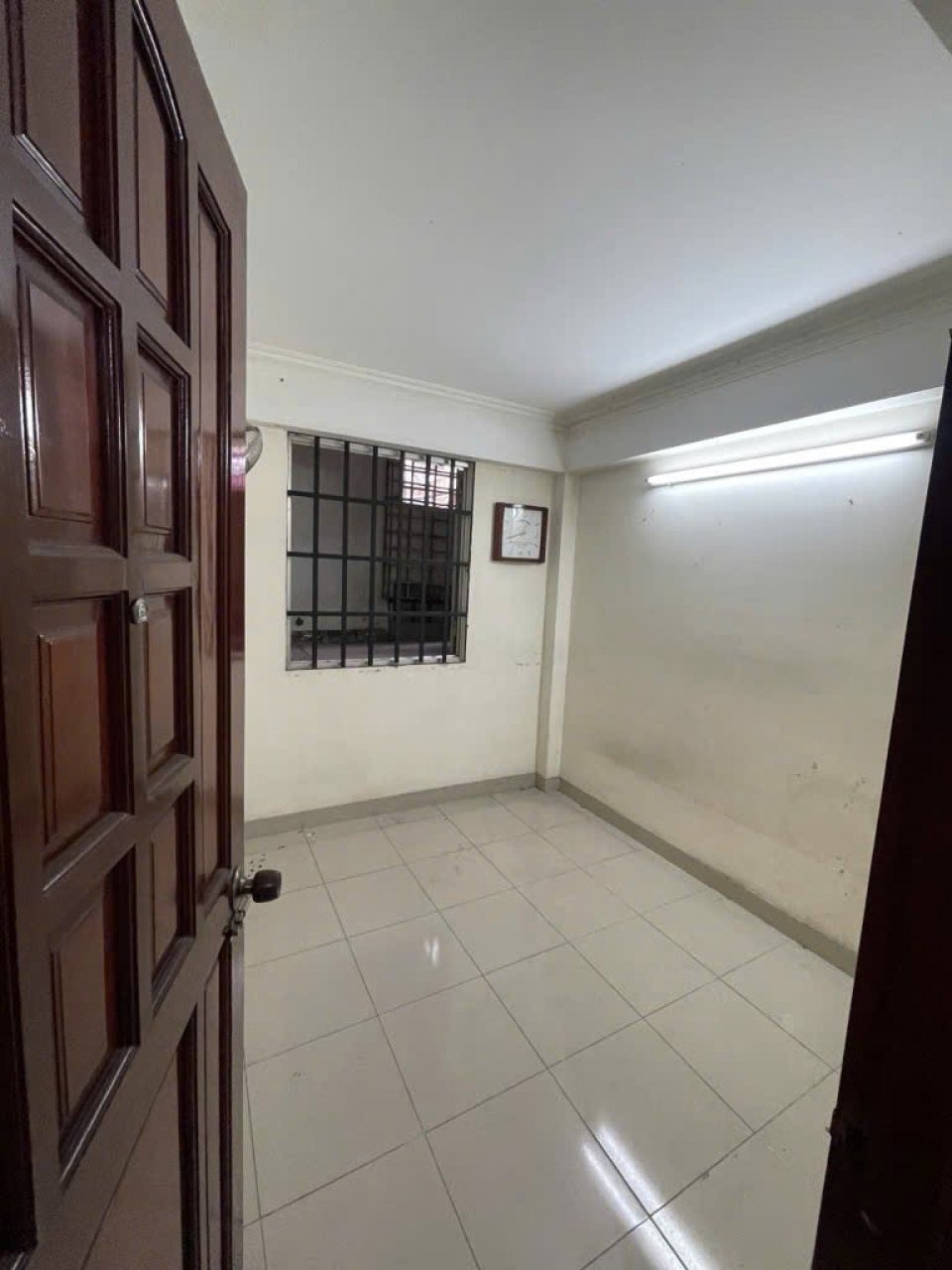 Nhà Mặt Tiền 4 Tầng, 75m2 Nguyễn Kiệm, Quận V - Kinh Doanh Đỉnh